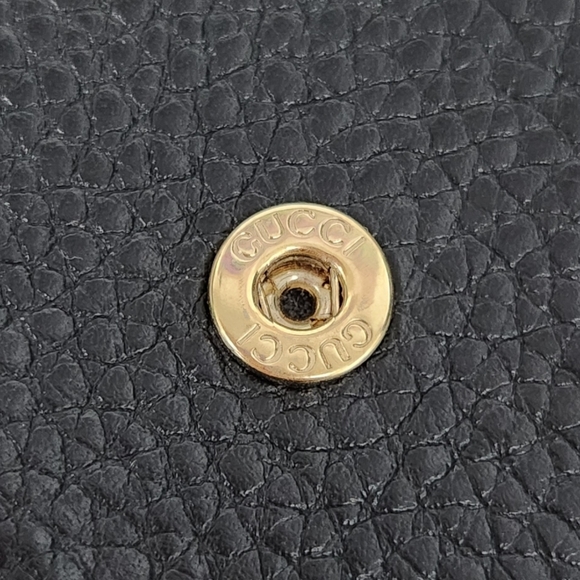 Gucci Pebbled Leather Trifold Wallet - Picture 4 of 9